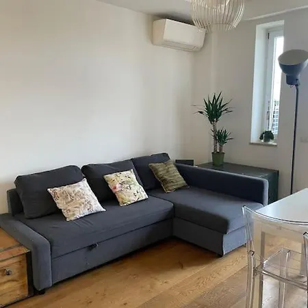 Delizioso - Vicino Metro A Apartamento *
