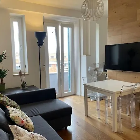 Apartamento Delizioso - Vicino Metro A Roma